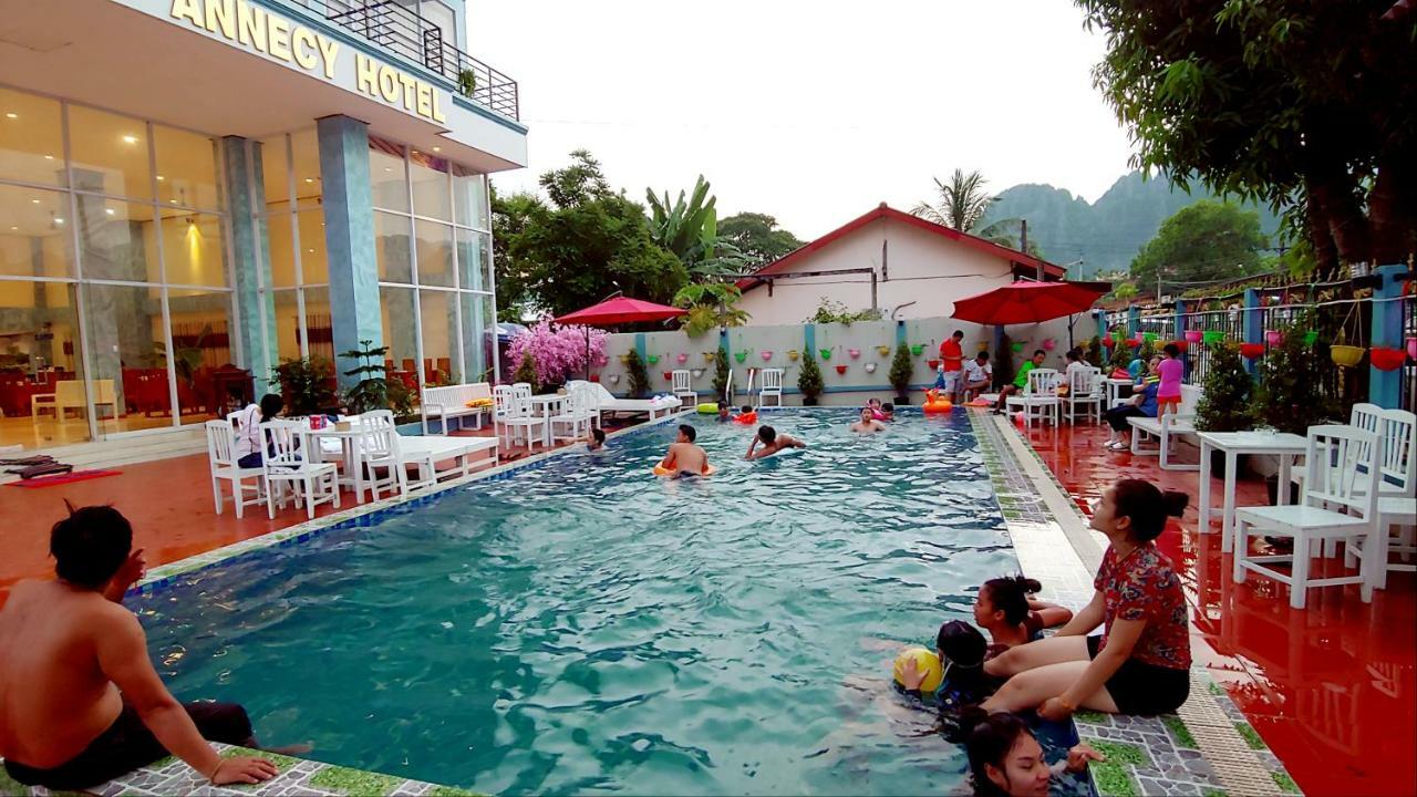 Annecy Hotel Vang Vieng Exterior foto